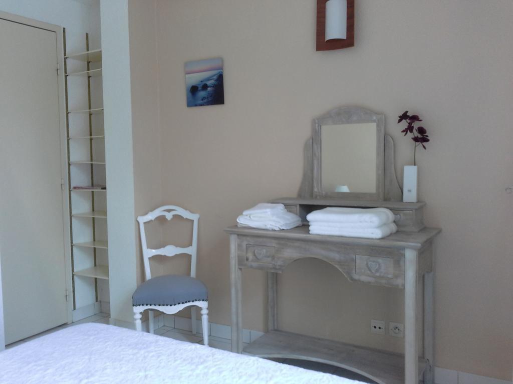 Chambre Chez L'Habitant Et Tiny House كابروتو المظهر الخارجي الصورة